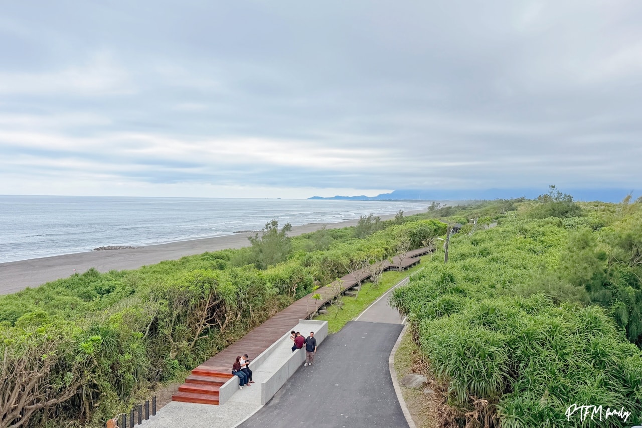 宜蘭最新景點|等日初Brand New Day,海景第一排看龜山島,位於永鎮濱海驛站是宜蘭最新景觀咖啡廳 - 第25張圖 宜蘭最新景點|等日初Brand New Day,海景第一排看龜山島,位於永鎮濱海驛站是宜蘭最新景觀咖啡廳