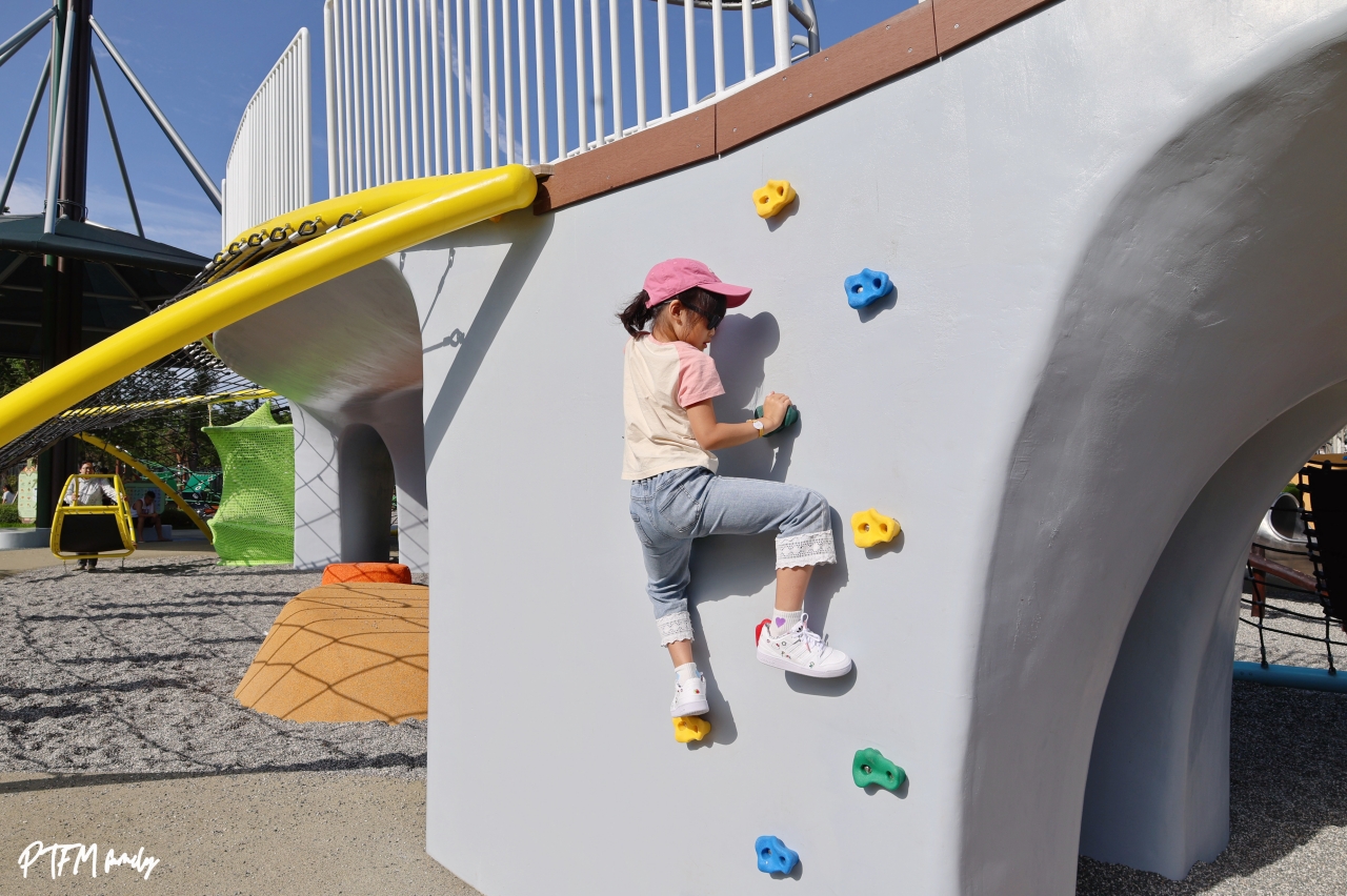 ★台中最新景點★ 東勢獨角仙生態公園，全台唯一的獨角仙公園，以獨角仙為主題打造2大主題遊戲空間設有戲水區，鄰近東勢客家文化園區和東豐自行車道