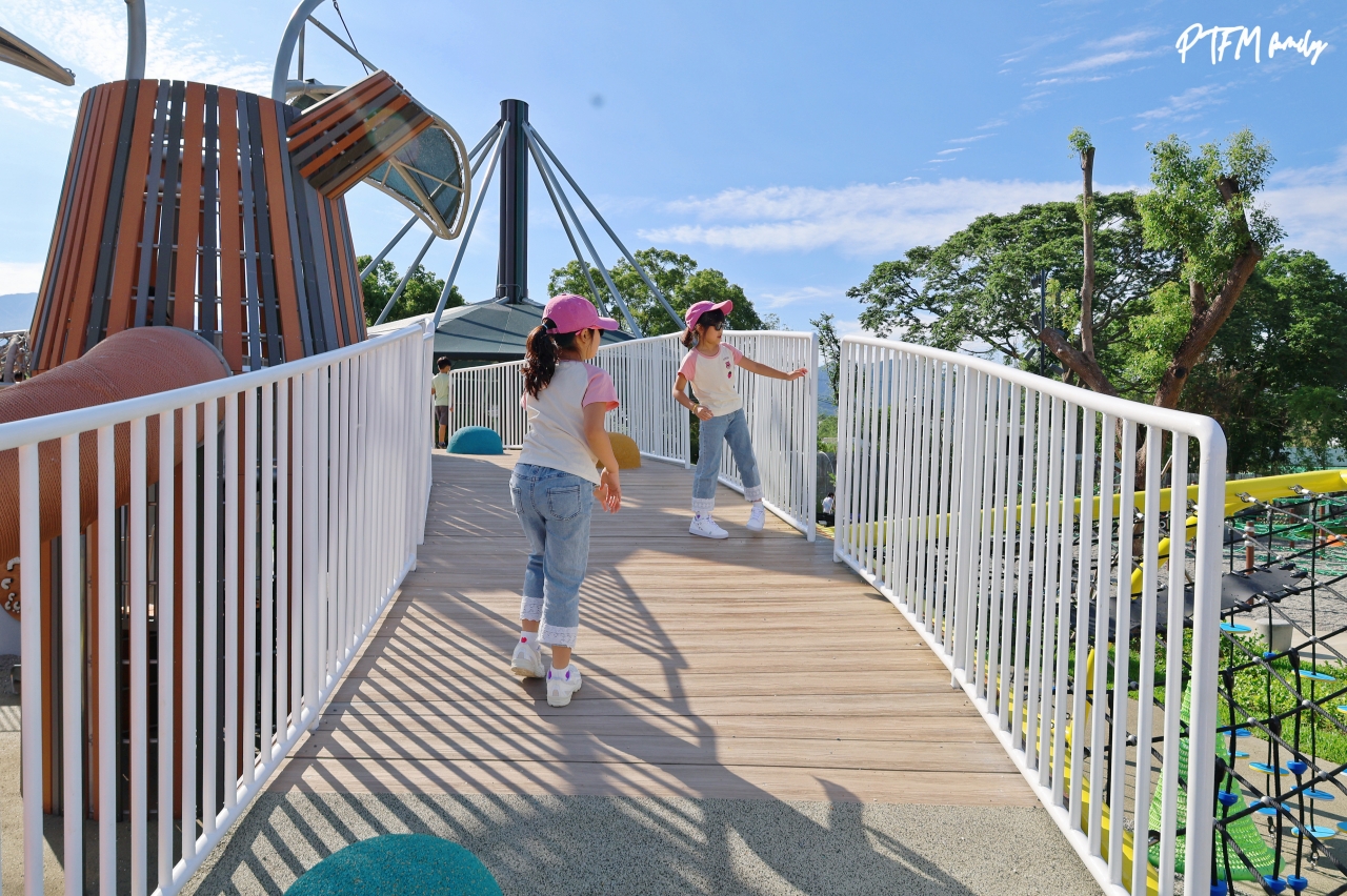 ★台中最新景點★ 東勢獨角仙生態公園,全台唯一的獨角仙公園,以獨角仙為主題打造2大主題遊戲空間設有戲水區,鄰近東勢客家文化園區和東豐自行車道 - 第21張圖 ★台中最新景點★ 東勢獨角仙生態公園,全台唯一的獨角仙公園,以獨角仙為主題打造2大主題遊戲空間設有戲水區,鄰近東勢客家文化園區和東豐自行車道