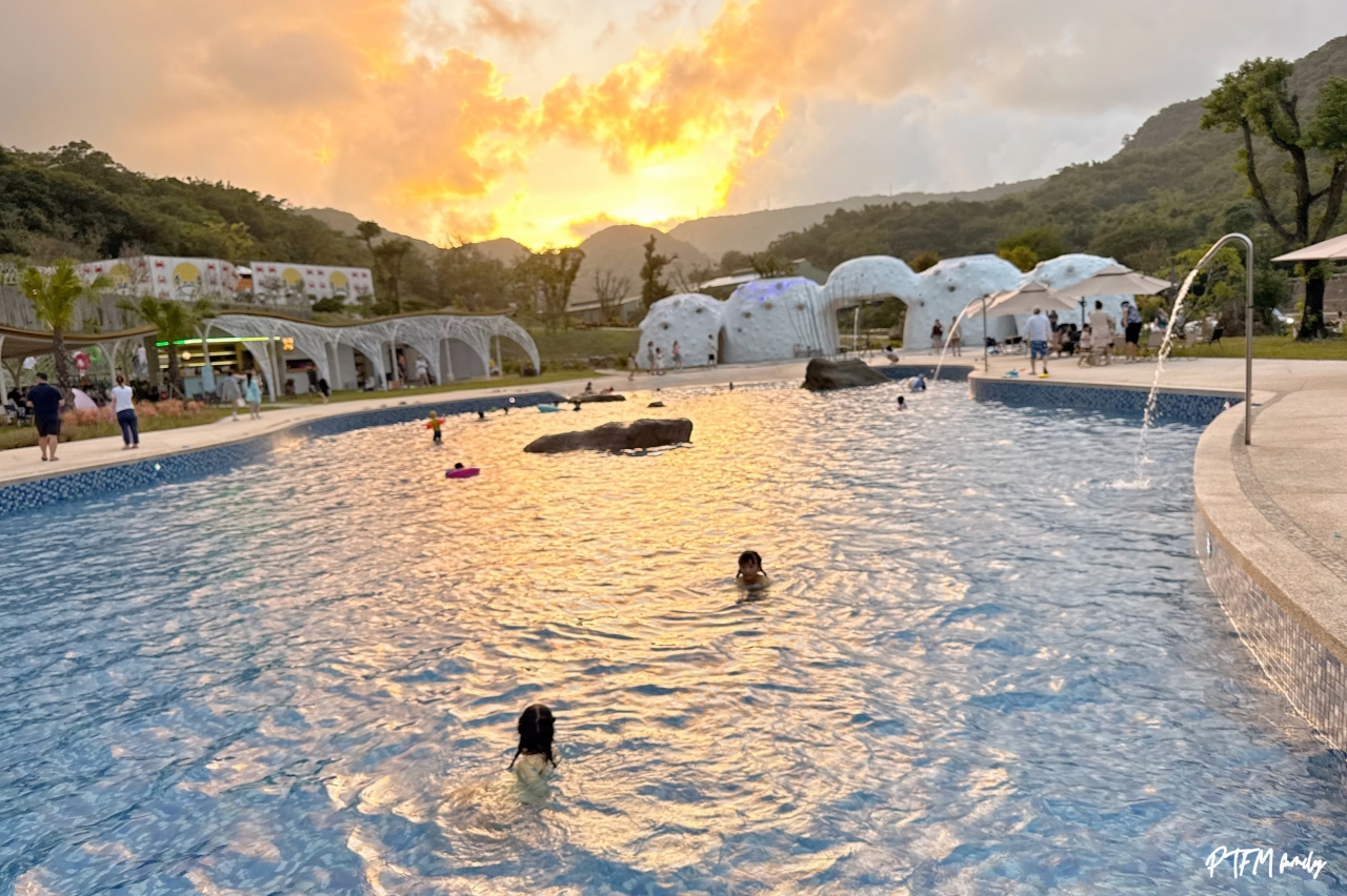 新北玩水景點｜亮山川Lands & Stream Resort Park，萬里一日遊玩水景點，有戲水池、烤肉、動物和生態藝術造景