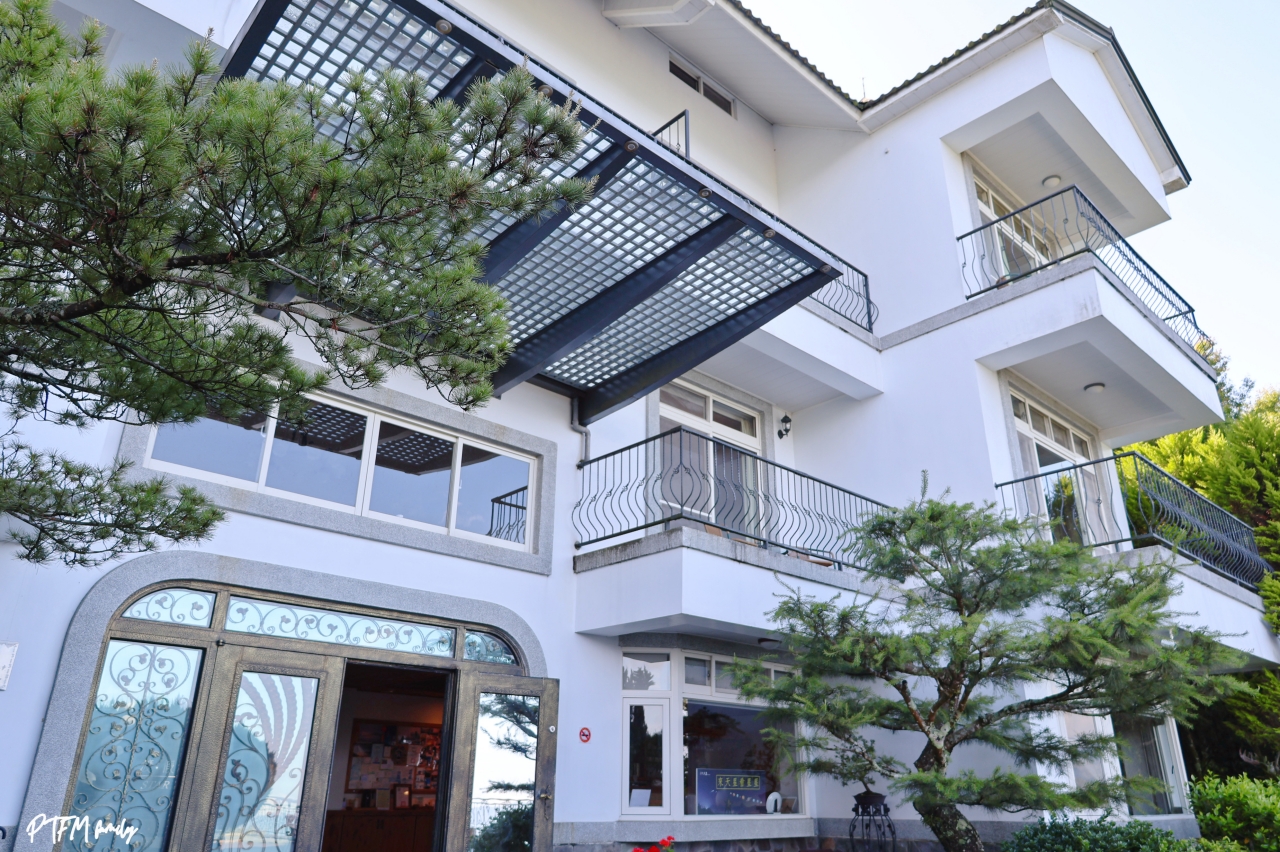 ★南投住宿推薦★ 清境天星渡假山莊，平日免費升等四人房，加碼暑假平日不加價，觀星首選的溫馨山莊夜晚有免費星空導覽可以和孩子一起數星星(已結團)
